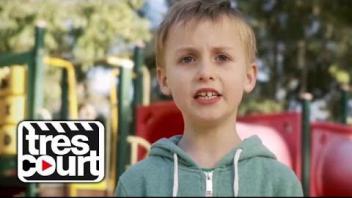 First love - Tres Court